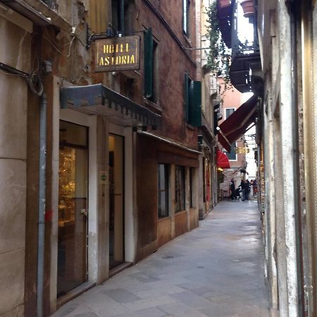 Hotel Astoria Venice Exterior photo